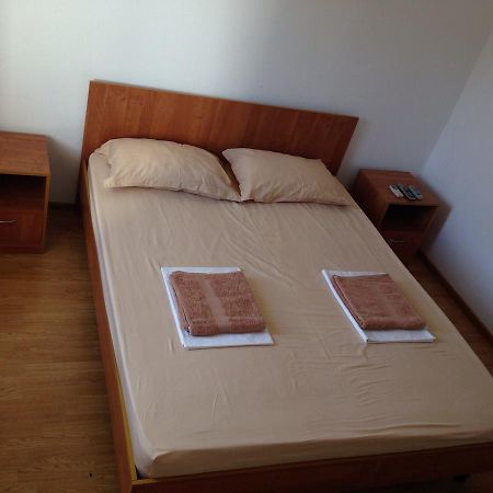 Hotel Sharmat Pitsunda Dış mekan fotoğraf