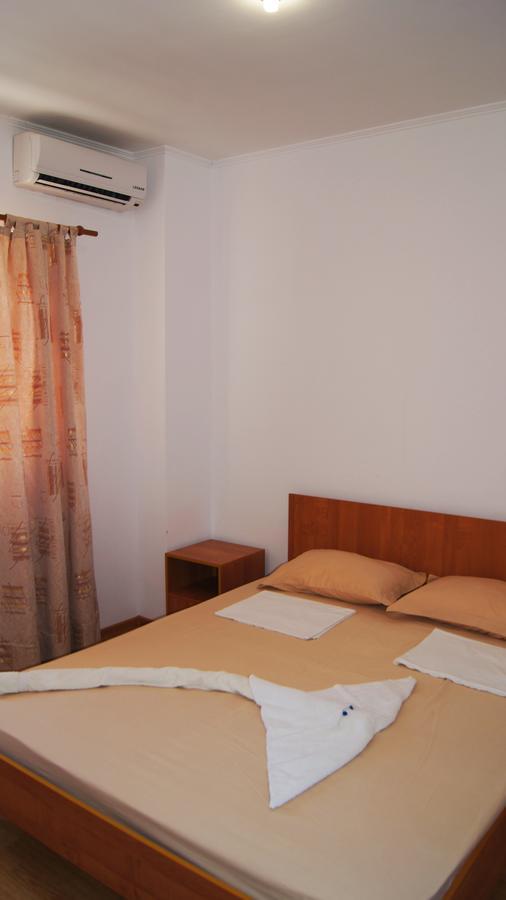 Hotel Sharmat Pitsunda Dış mekan fotoğraf