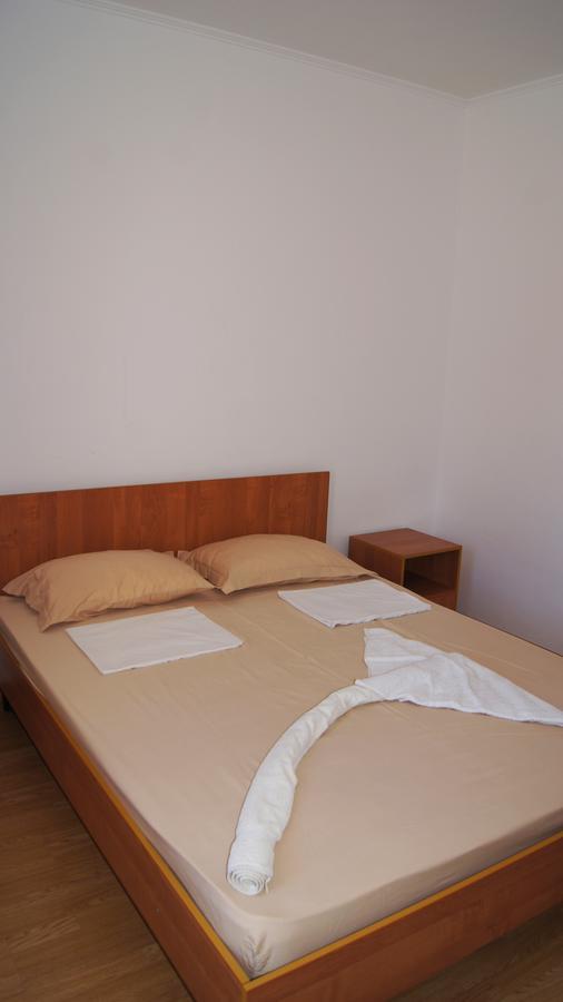 Hotel Sharmat Pitsunda Dış mekan fotoğraf